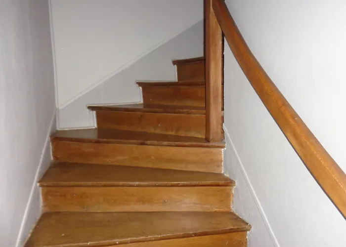 Апартаменты 34 Rue De La Coucouroune De La Coucouroune