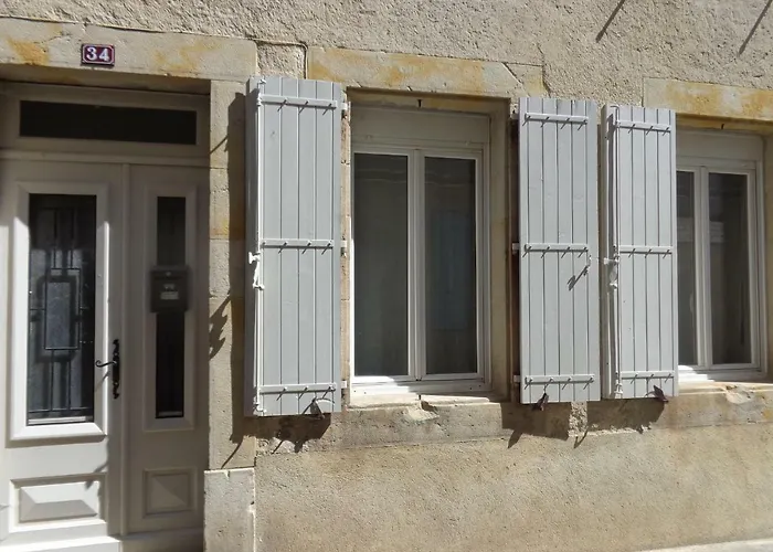 Апартаменты 34 Rue De La Coucouroune De La Coucouroune