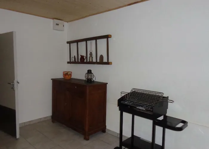 34 Rue De La Coucouroune De La Coucouroune Апартаменты Soual