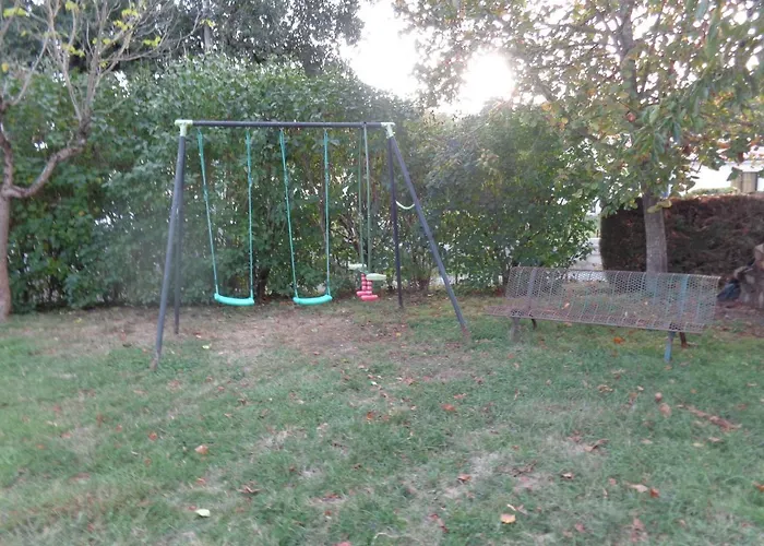 34 Rue De La Coucouroune De La Coucouroune * Soual